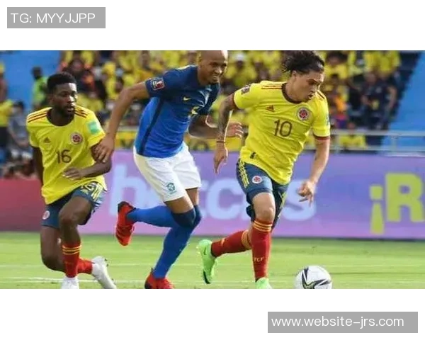 中国与哥伦比亚足球对决精彩回顾及比分分析