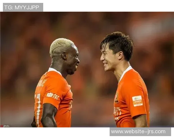 卓尔与人和激战正酣双方拼尽全力争夺胜利精彩回顾 卓尔与人和激战正酣双方拼尽全力争夺胜利精彩回顾