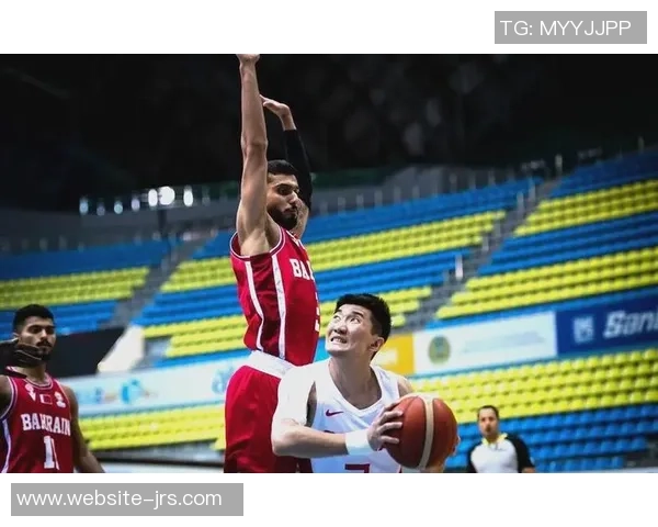 孙铭徽的篮球之路：从默默无闻到闪耀赛场的传奇成长故事