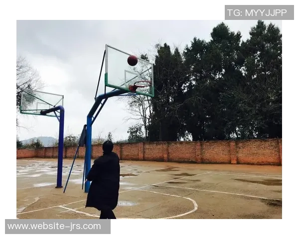 对话周静:回顾我的篮球生涯与成长之路 对话周静:回顾我的篮球生涯与成长之路